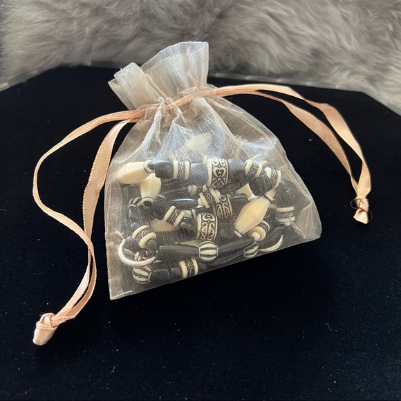 2 boho bead necklaces unisex - Picture 4 of 7